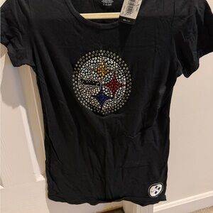 Brand new Reebok Steelers Black T-Shirt with Rhinestone Logo